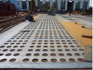 除尘器配件花板在输送设备中的应用